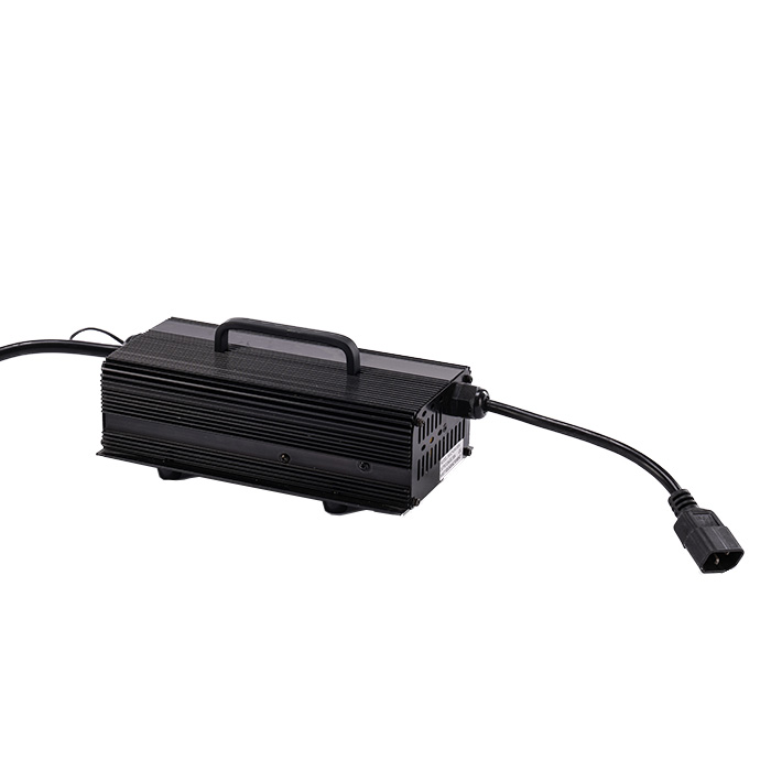 EFFIC Chargers 12V 15A, CHB12V25А-220 300W-A - высокочастотное зарядное устройство