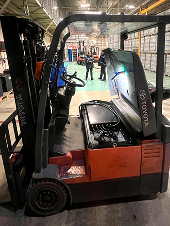 t03 Тяговый аккумулятор 48V 420Ah на вилочном погрузчике Toyota 7FBE15
